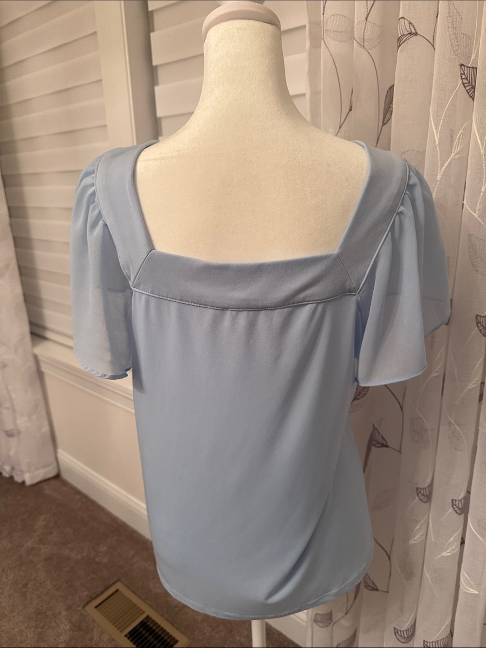 Calvin Klein Light Blue Square Neck Flutter Sleeve Blouse - Picture 2 of 3